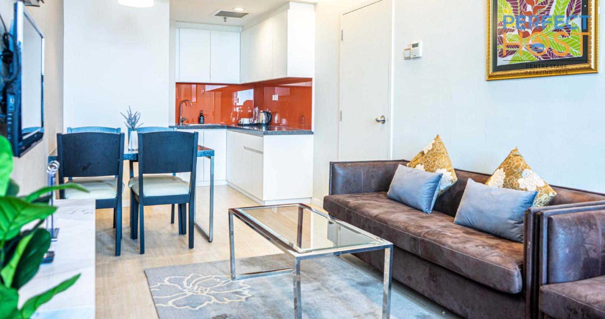 Centrestage Petaling Jaya By Perfect Host Hotel Eksteriør billede A typical apartment at The Residence